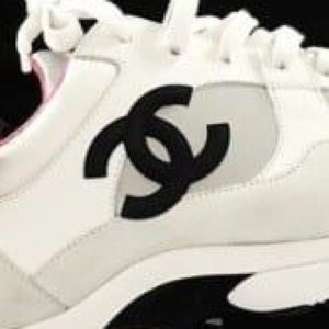 Meet your Posher, Mj